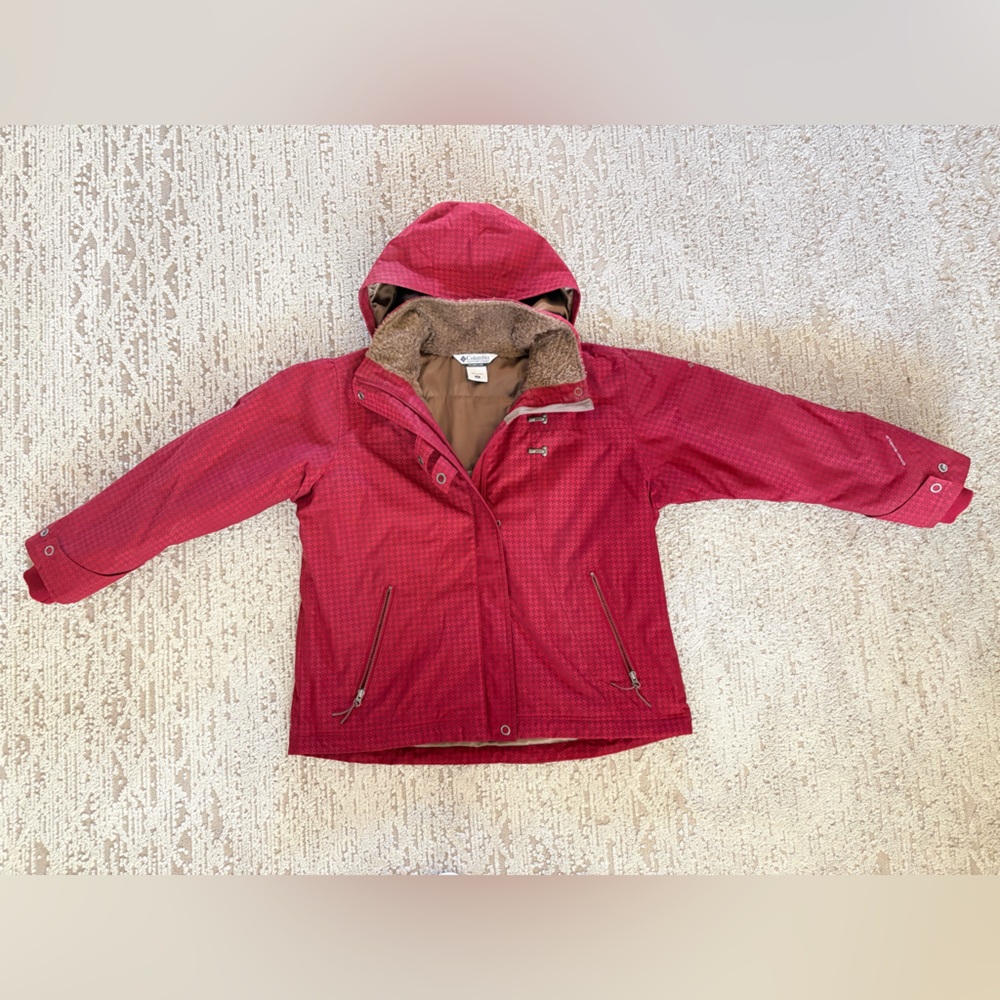 Columbia Women’s Burgundy Hooded Jacket Size 1X